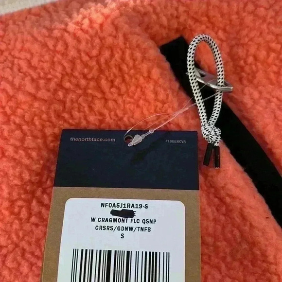 The North Face Women’s Fleece Jacket, Small - Picture 9 of 9